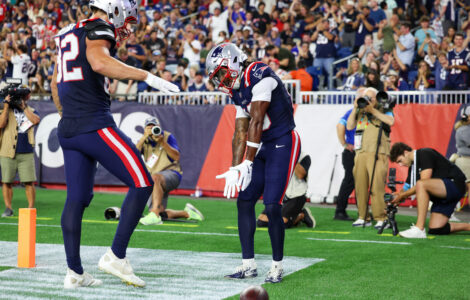Colts Patriots Football